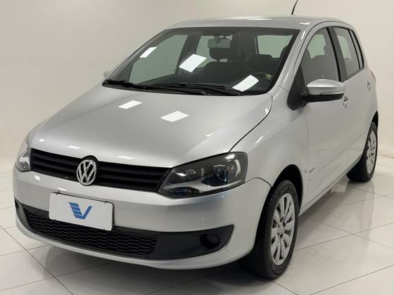 VOLKSWAGEN FOX 1.0 MI 8V FLEX 4P MANUAL VOLKSWAGEN FOX 1.0 MI 8V FLEX 4P MANUAL